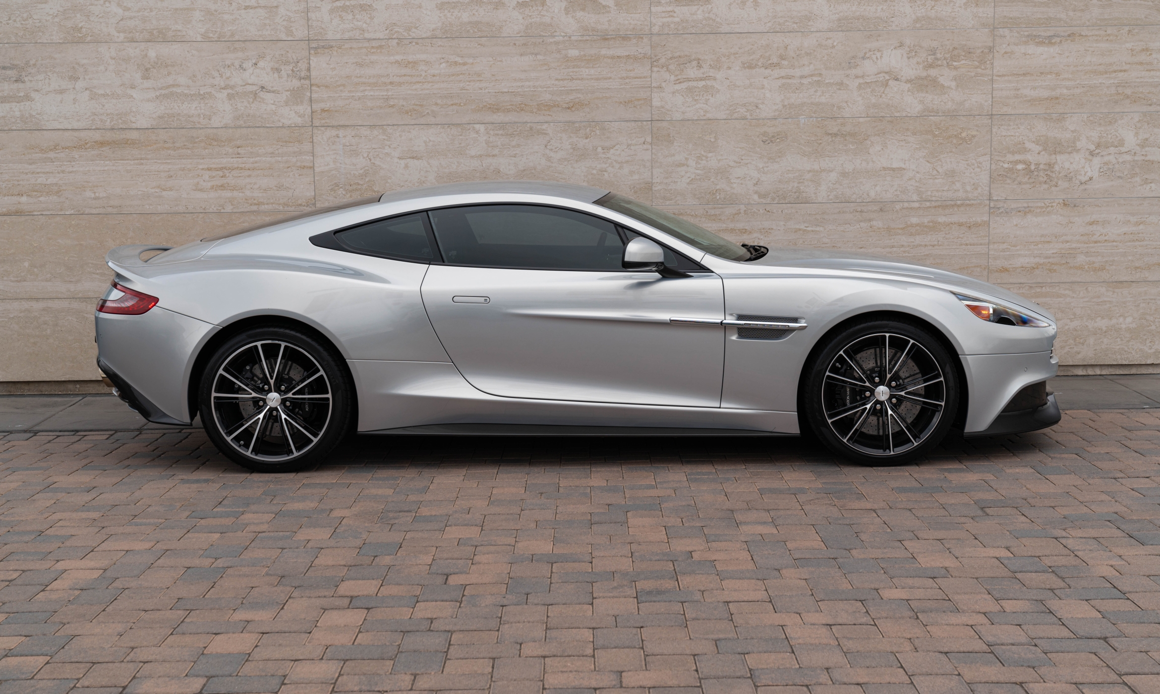 Used 2017 Aston Martin Vanquish Base with VIN SCFLMCFU8HGJ03314 for sale in San Diego, CA
